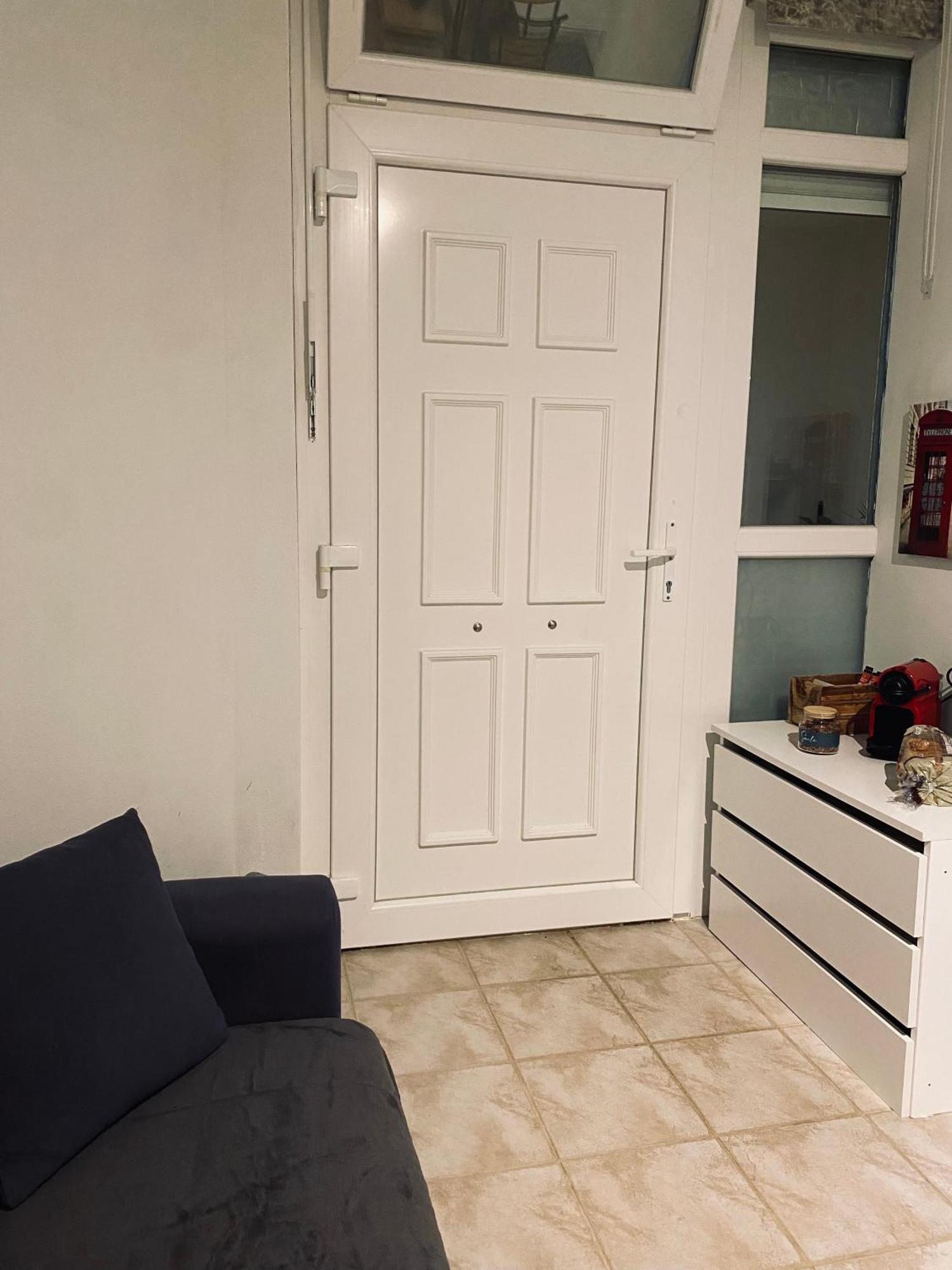 דירות אתונה Independent House At Glyfada מראה חיצוני תמונה