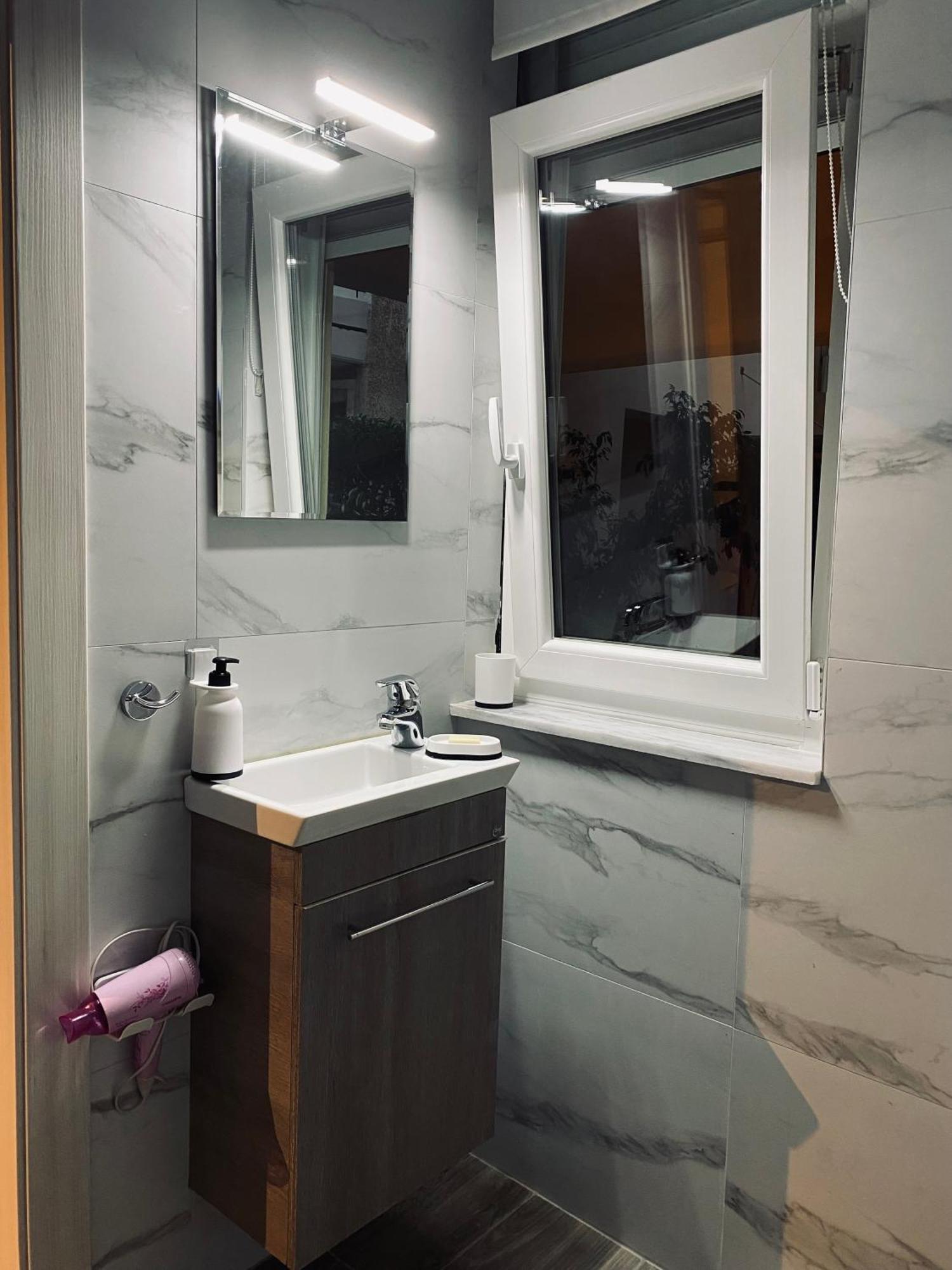 דירות אתונה Independent House At Glyfada מראה חיצוני תמונה
